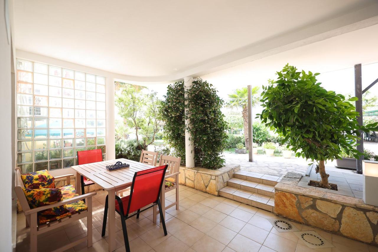 Apartments Malic Петркане Екстериор снимка